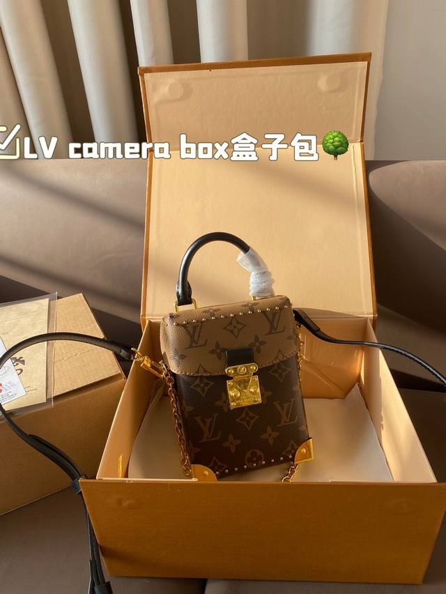 折叠礼盒包装 Lv Camera Box盒子包 被它的颜值惊艳到啦 简约大气 时髦感十足 尺寸12.17