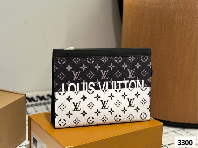 Lv路易威登经典 老花男士pochetteapollo手袋手拿包 Louisvuitton 路易威登棋盘格手袋 Pochette Voyage洗漱包 手拿包 原