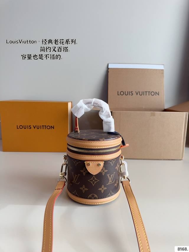 配礼盒 Lv Canne 发家致富第一-步■入个lv发财桶使用率100%的这款lv圆桶 容量真的巨巨巨大++ 手机 粉饼 卡包都塞得下 怪不得总有人说它是“饭桶