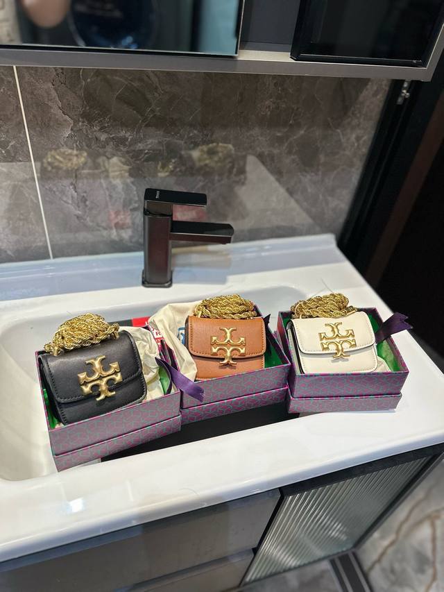 礼盒包装 牛皮 Tory Burch 托里伯奇 超mini 链条包 原单开模定制 五金内衬镂空logo 内带产地标进口面料手感质感超级好更耐磨！亮泽五金不褪色